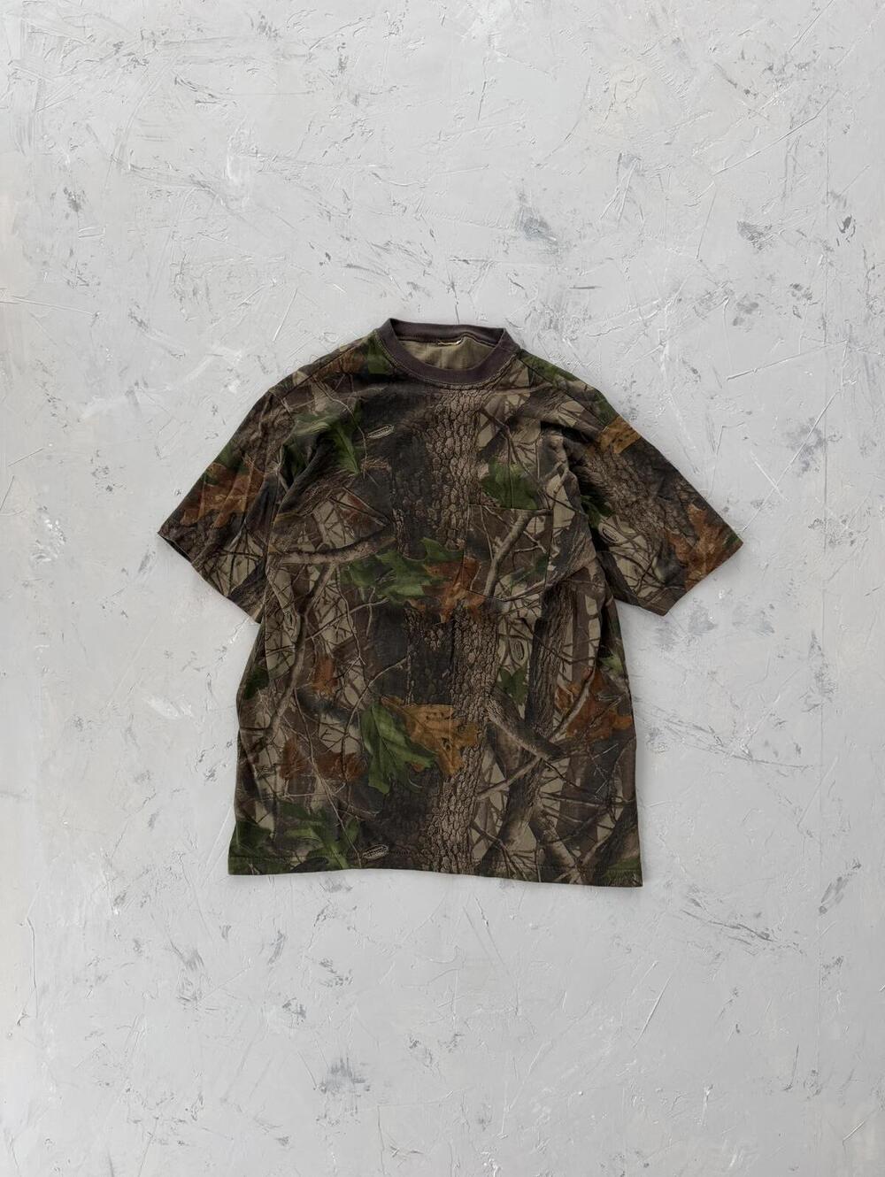 Vintage 90's Real tree tee